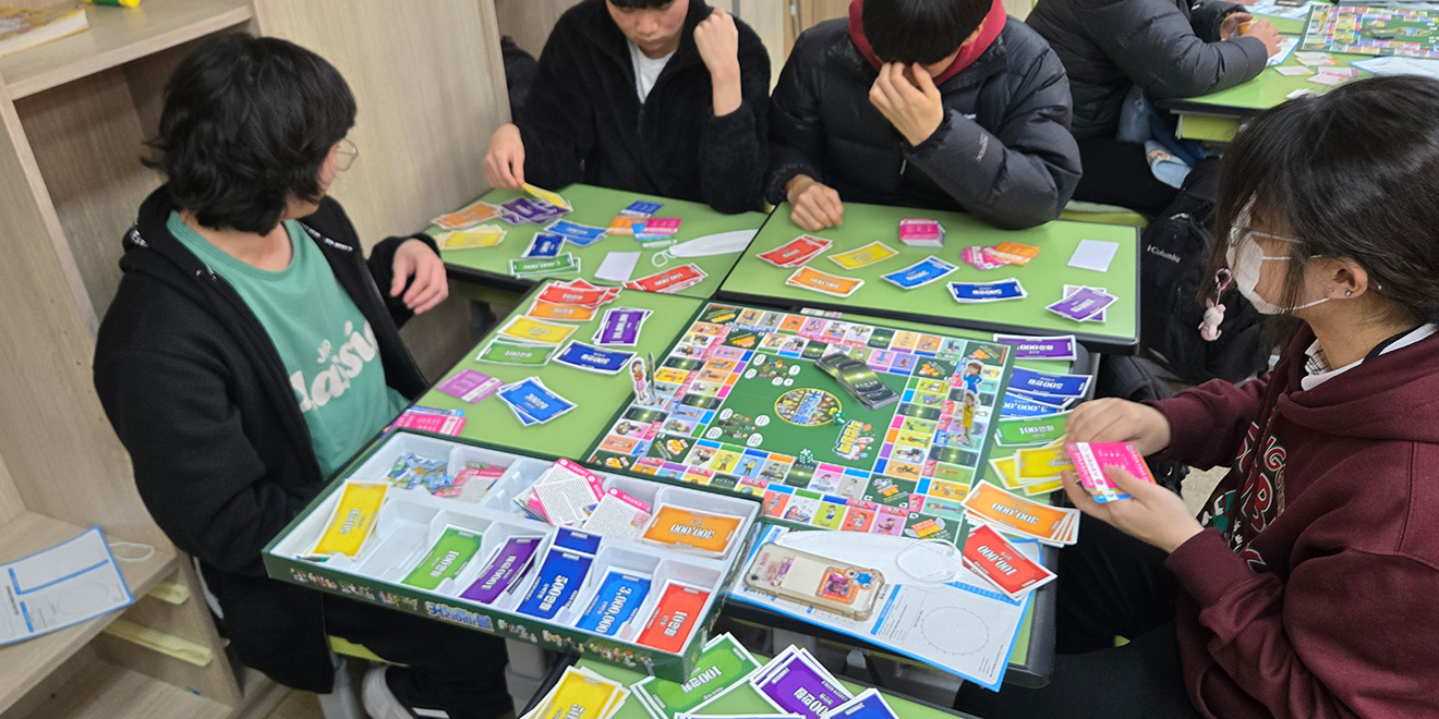 커리어마블 진로탐색 캠프 배경 이미지