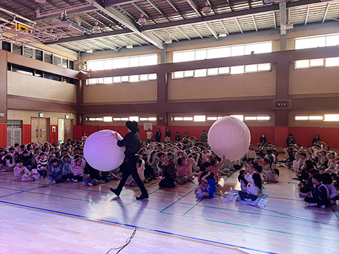 매직버블벌룬쇼(50분) 공연 현장사진 2