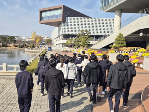 KAIST 탐방 멘토링 (반일) 현장사진 1